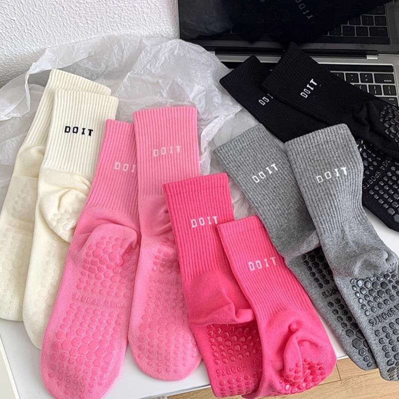 Colorful Trend Sports Socks Hi - Pilates Yoga Hose ulasan dan harga